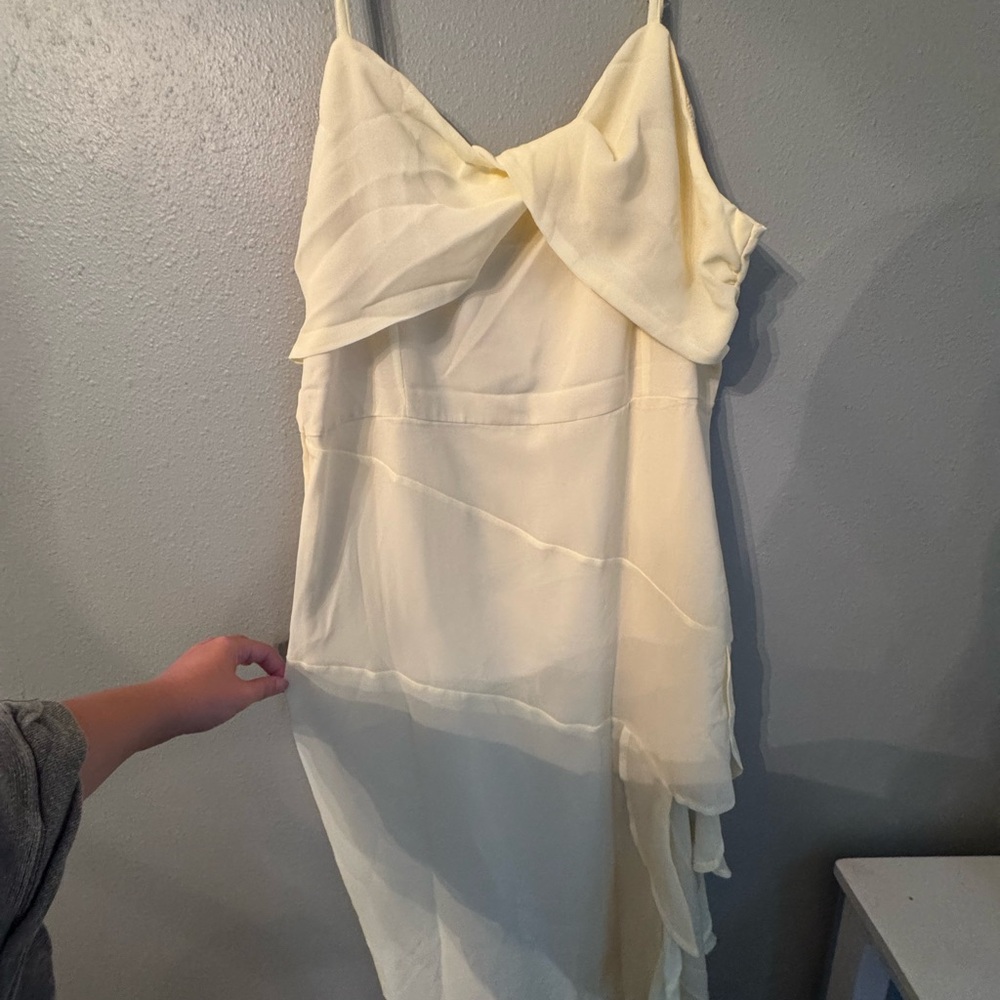 Elegant Pastel Yellow Bridesmaid Dress